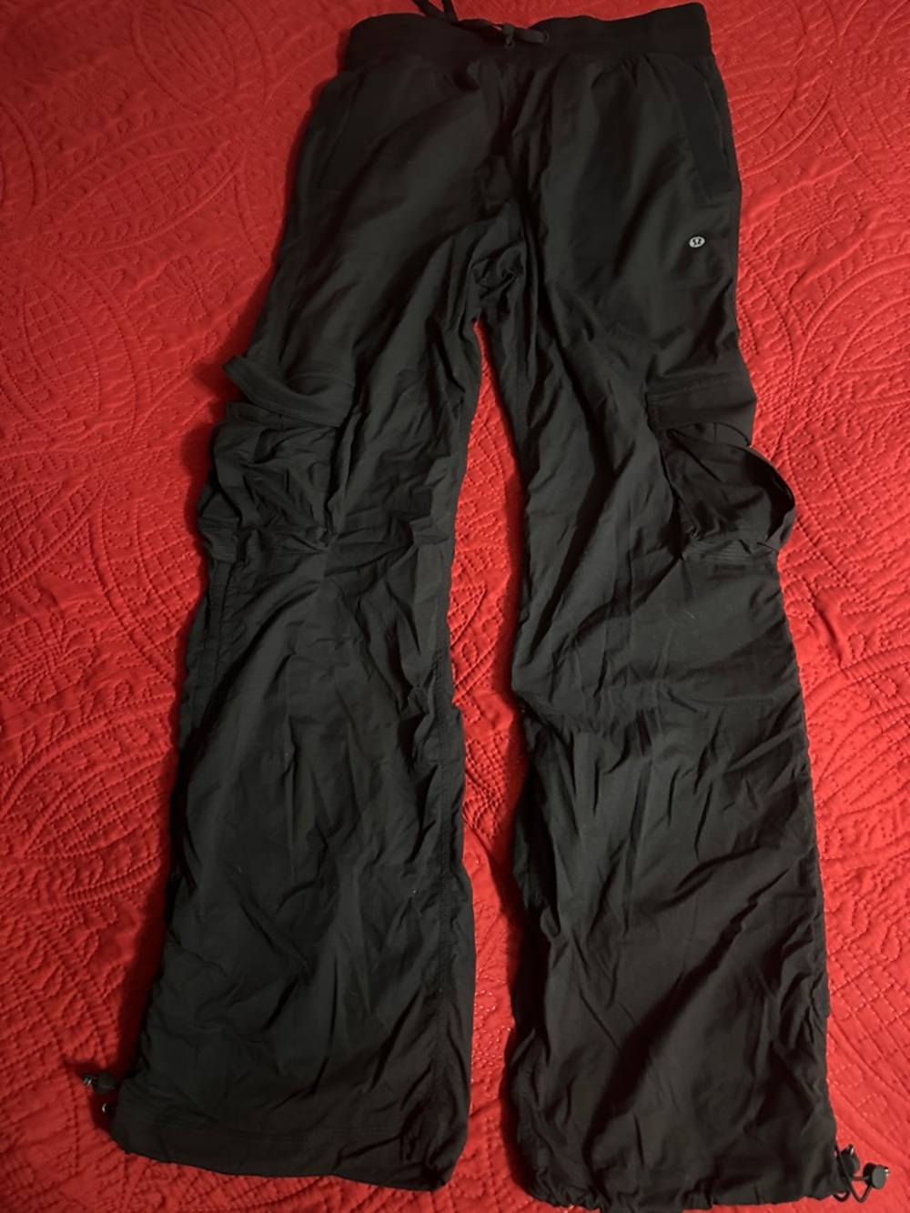 Black Lululemon dance studio cargo Pants size small
